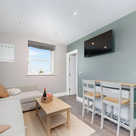 Cosy Retreat With Views Of Brighton City And Sea Exterior photo
