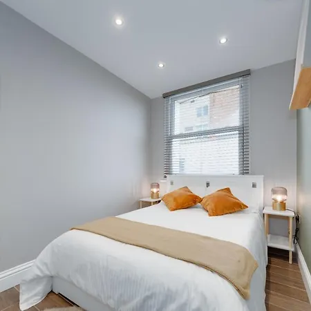 Cosy Retreat With Views Of Brighton City And Sea Exterior photo