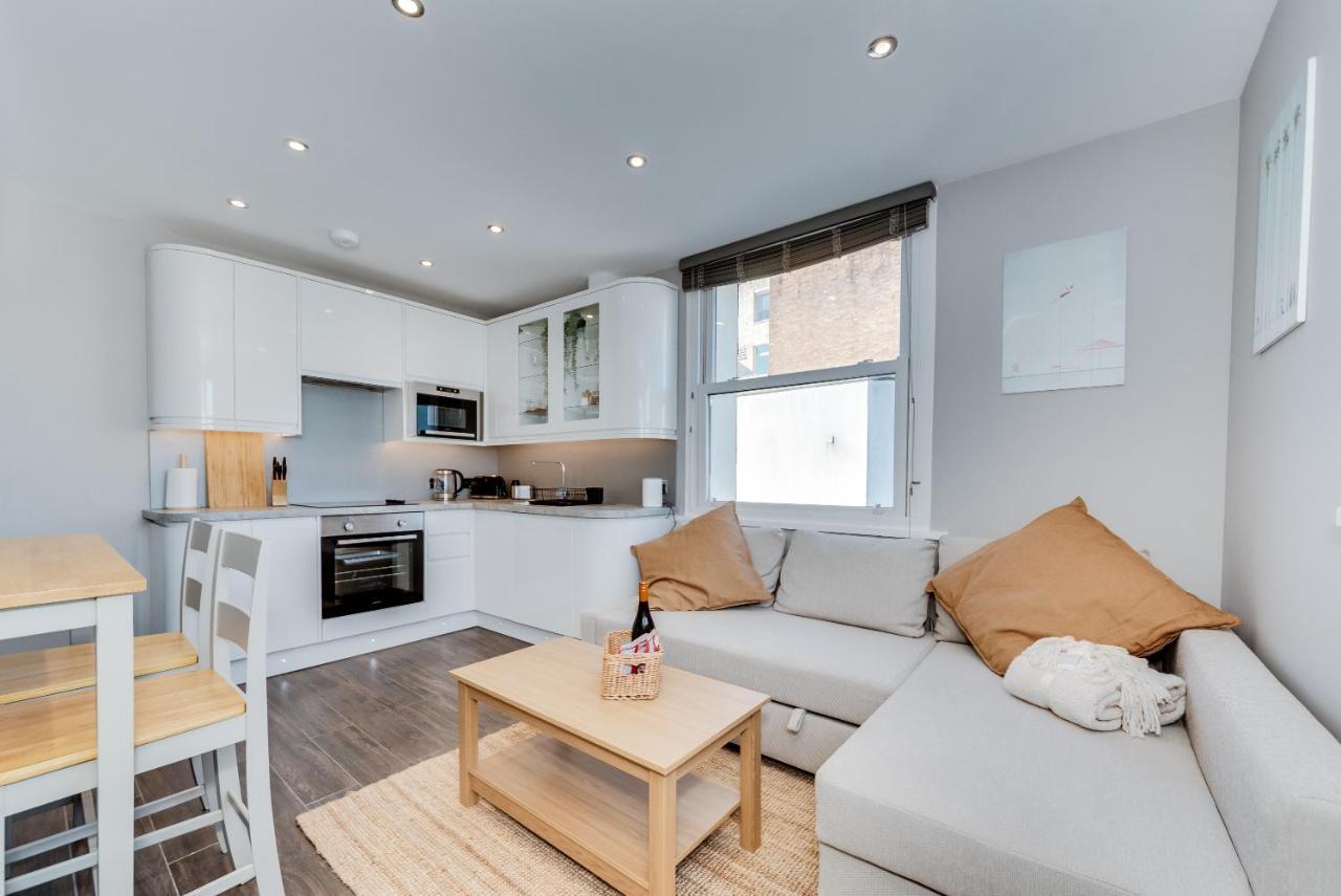 Cosy Retreat With Views Of And Sea Apartment Brighton